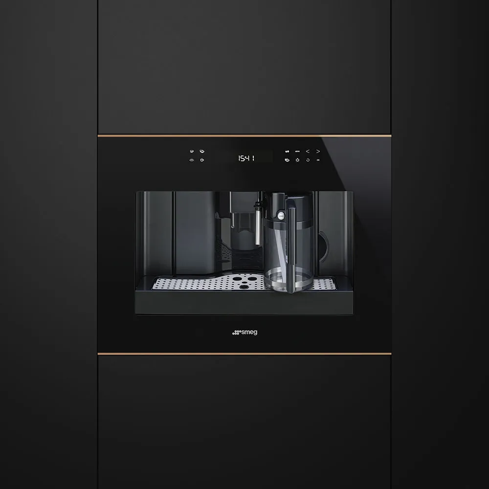 SMEG מכונת קפה אוטומטית זכוכית שחורה,מסדרת Dolce Stil Novo תוצרת SMEG דגם CMS4601NR — תמונה 5